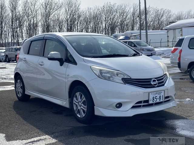 2012 Nissan Note