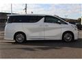 2015 Toyota Vellfire