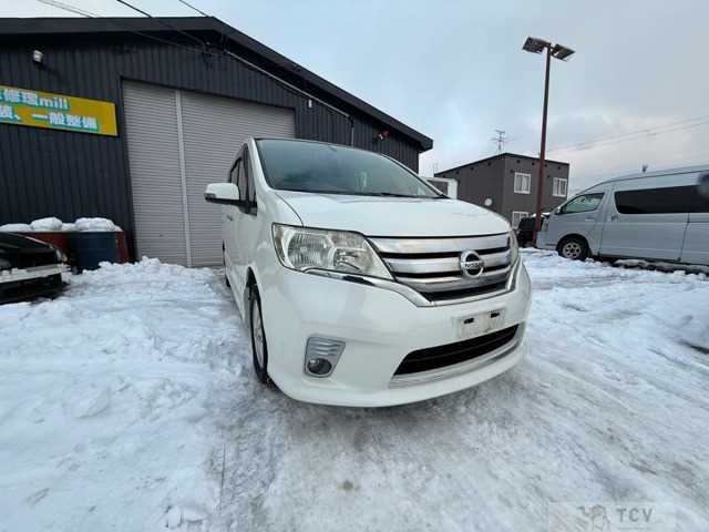 2010 Nissan Serena