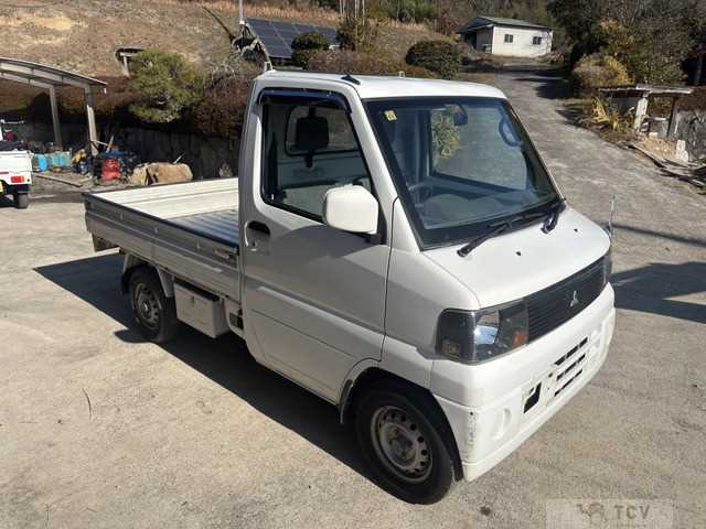 2003 Mitsubishi Minicab Truck
