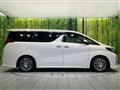2015 Toyota Alphard