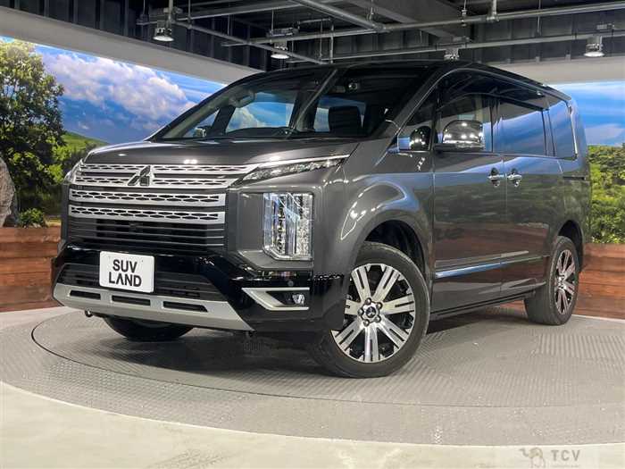 2021 Mitsubishi Delica D5