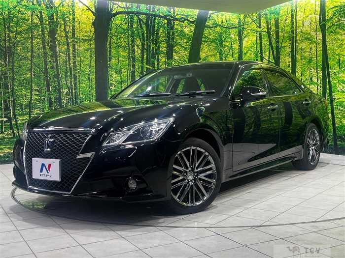 2013 Toyota Crown