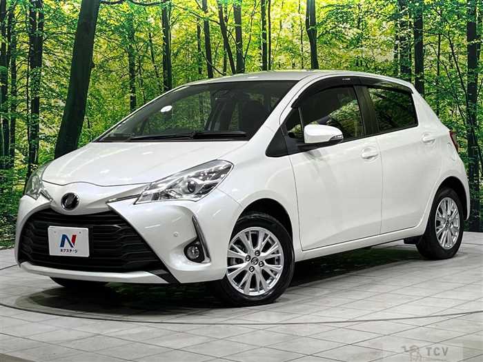 2017 Toyota Vitz