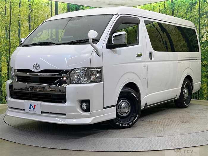 2022 Toyota Hiace Van