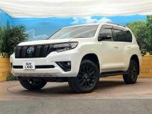 2023 Toyota Land Cruiser Prado
