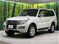 2015 Mitsubishi Pajero