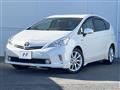 2013 Toyota PRIUS α