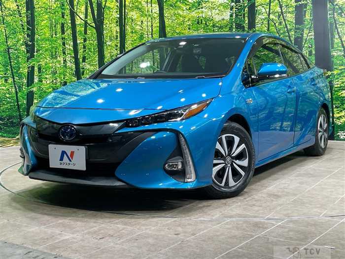 2017 Toyota Prius PHV