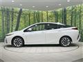 2017 Toyota Prius PHV