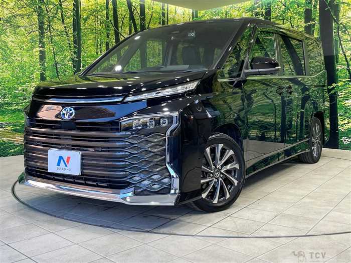 2022 Toyota Voxy