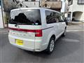 2012 Mitsubishi Delica D5
