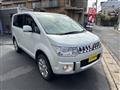 2012 Mitsubishi Delica D5
