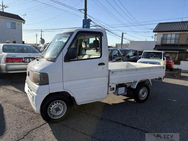 2005 Nissan Clipper Truck