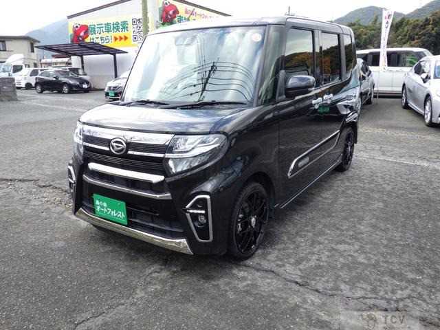 2021 Daihatsu Tanto Custom