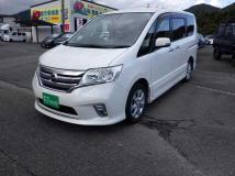 2011 Nissan Serena