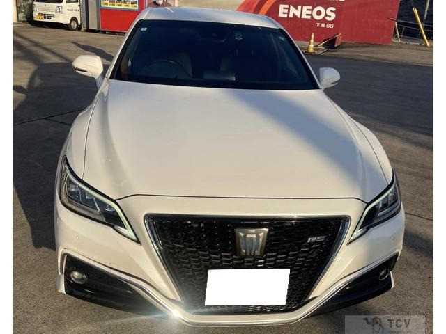 2018 Toyota Crown