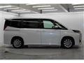 2022 Toyota Noah