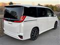 2025 Toyota Noah