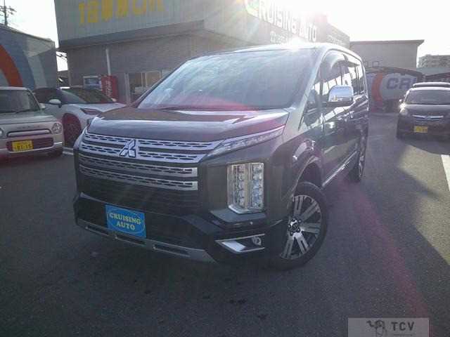 2020 Mitsubishi Delica D5