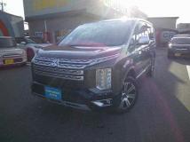 2020 Mitsubishi Delica D5