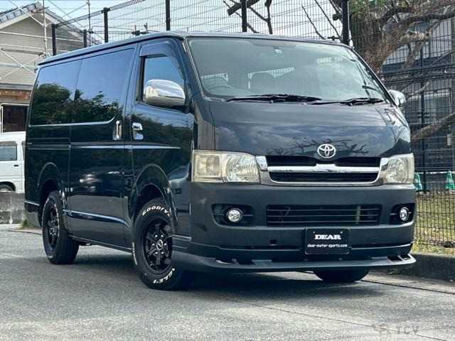 2005 Toyota Hiace Van