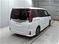 2015 Toyota Noah