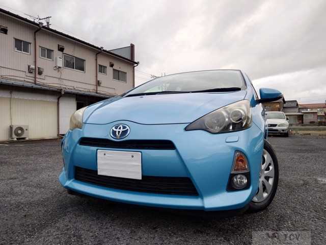 2013 Toyota AQUA