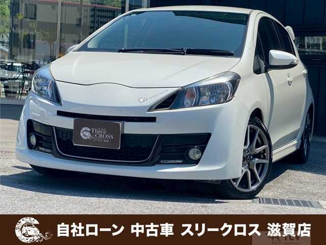 2013 Toyota Vitz
