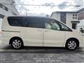 2011 Nissan Serena
