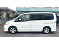 2009 Nissan Serena