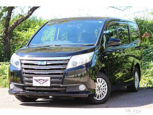 2015 Toyota Noah