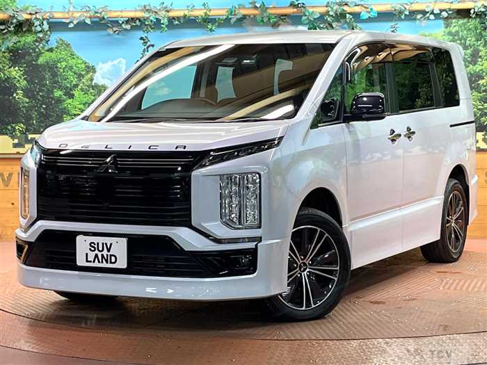 2022 Mitsubishi Delica D5