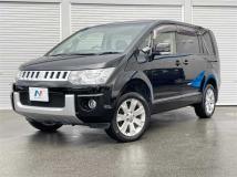 2014 Mitsubishi Delica D5