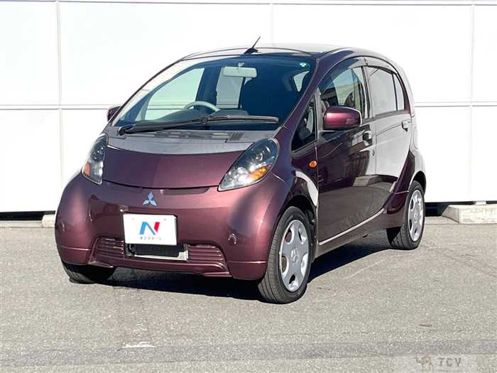 2013 Mitsubishi i