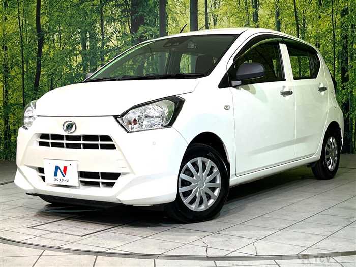 2018 Daihatsu Mira Es