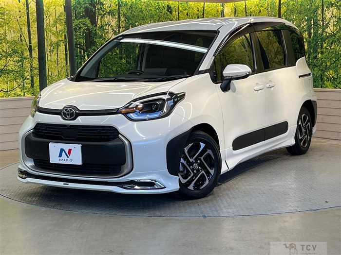 2022 Toyota Sienta