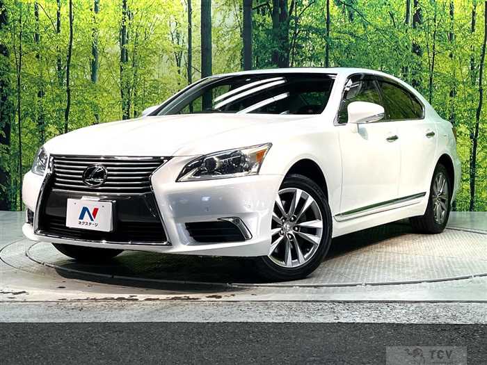 2014 Lexus LS