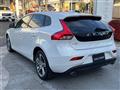 2017 Volvo V40