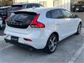 2017 Volvo V40