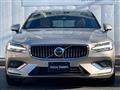 2025 Volvo V60