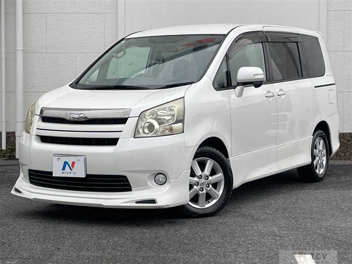 2008 Toyota Noah