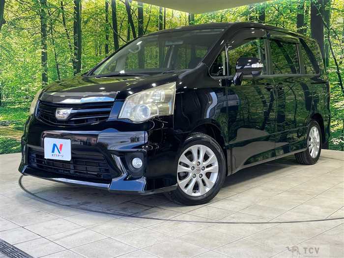 2012 Toyota Noah
