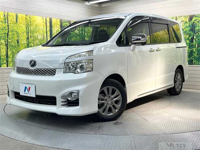 2012 Toyota Voxy