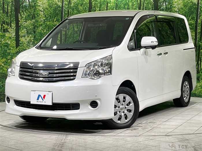 2013 Toyota Noah