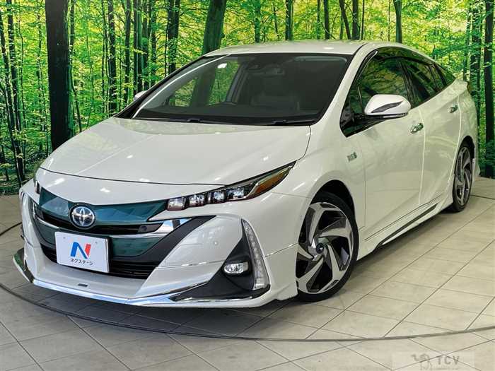 2017 Toyota Prius PHV