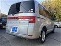 2009 Mitsubishi Delica D5