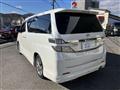 2014 Toyota Vellfire