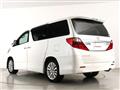 2013 Toyota Alphard G