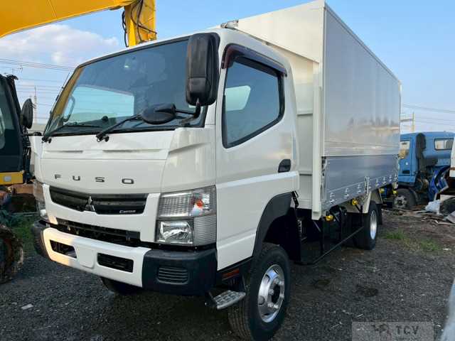 2015 Mitsubishi Canter